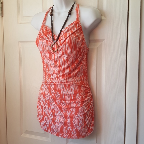 *NEW* BANANA REPUBLIC TOP. - Picture 3 of 8